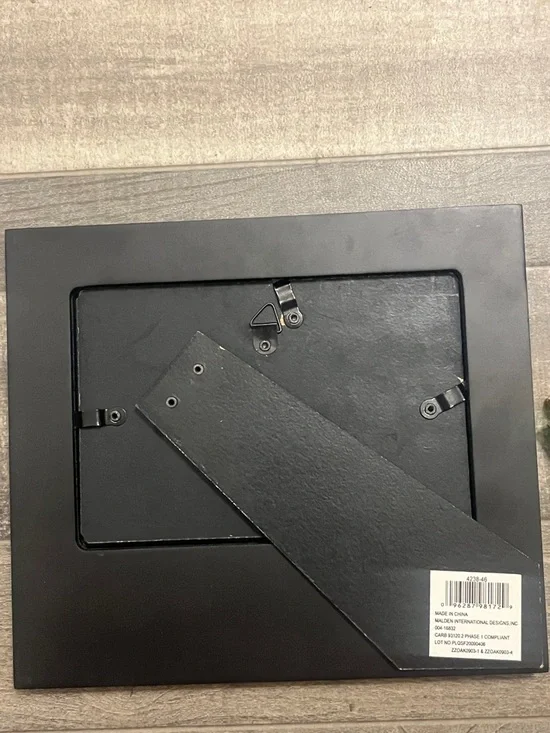 Malden Black Rectangular Photo Frame with Script Logo Insert - Picture 7 of 8